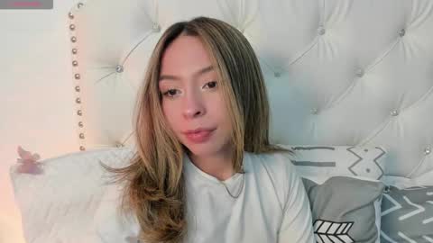 luluuberry online show from 03.11.26