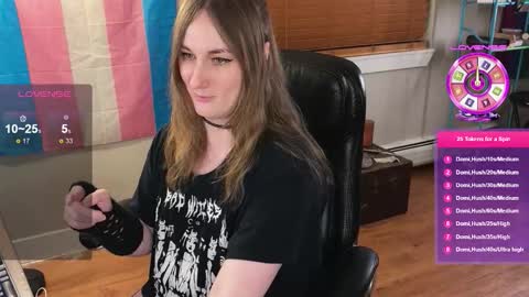 Snapshot of luluv chatting on 02.21.26 Lulu online show from 02.21.26