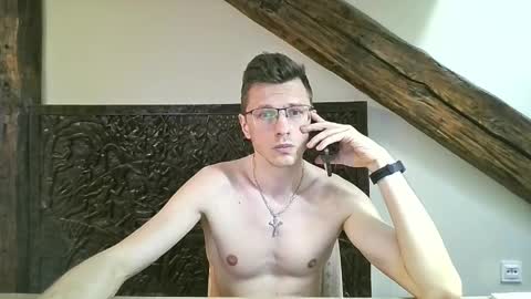 Snapshot of lumberjack__666 chatting on 05.25.26 Andrew independent model 2000-0000 CET daily online show from 05.25.26