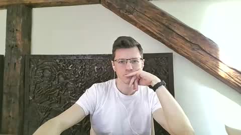 Snapshot of lumberjack__666 chatting on 06.18.26 Andrew independent model 2000-0000 CET daily online show from 06.18.26