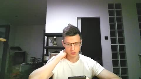 Snapshot of lumberjack__666 chatting on 07.16.26 Andrew independent model 2000-0000 CET daily online show from 07.16.26