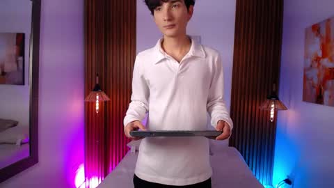 Snapshot of lumiernova chatting on 04.30.26 Lumier online show from 04.30.26