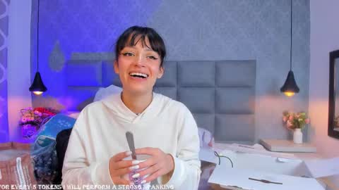 Snapshot of luna_bella3 chatting on 02.07.26 Luna online show from 02.07.26