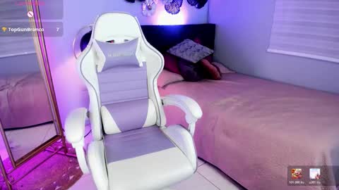 Luna  online show from 03.15.26