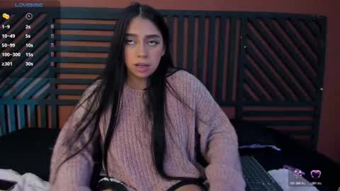 luna_cute14 online show from 02.12.26