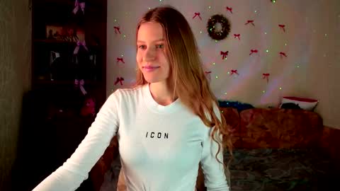 luna_evan online show from 02.25.26