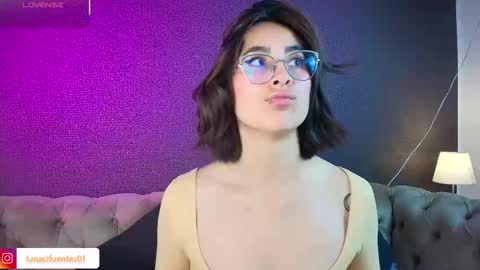 Snapshot of luna_gv chatting on 02.25.26 Luna online show from 02.25.26