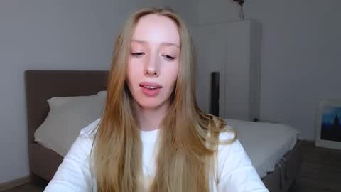 Luna online show from 12.29.24