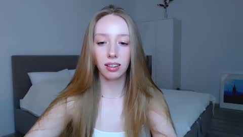 Luna online show from 01.15.25