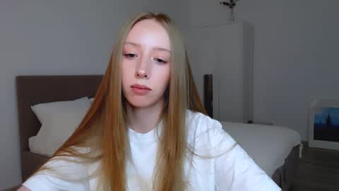 Luna online show from 01.25.25