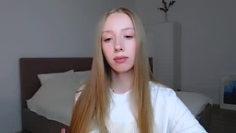 Luna online show from 02.12.25