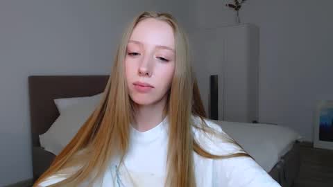 Luna online show from 02.12.25