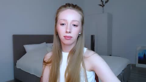 Luna online show from 02.15.25