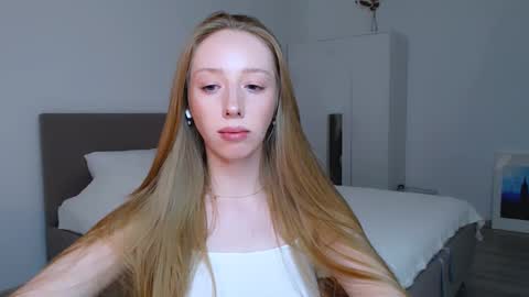 Luna online show from 02.22.25