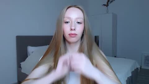 Luna online show from 09.15.25