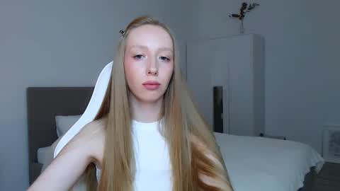 Luna online show from 09.22.25