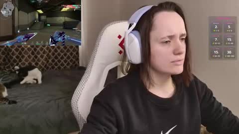 Snapshot of luna_loveeee chatting on 09.26.25 luna_loveeee online show from 09.26.25