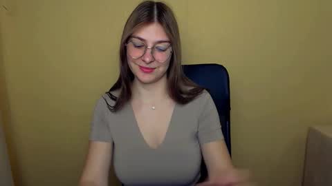 Luna online show from 10.11.25