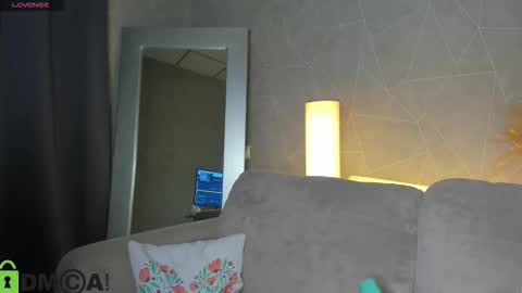 Snapshot of luna_mee chatting on 02.11.26 Adele online show from 02.11.26