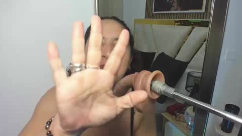 luna_naughty1 online show from 01.13.26