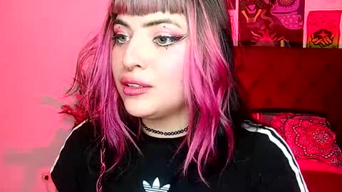 Snapshot of luna_ray420 chatting on 12.03.24 MISS LUNA online show from 12.03.24