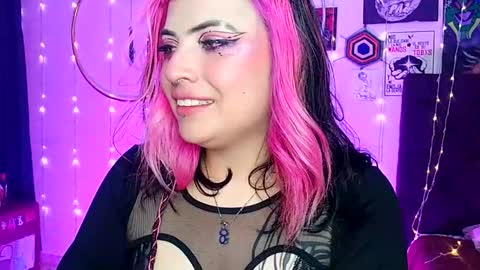 Snapshot of luna_ray420 chatting on 02.03.25 MISS LUNA online show from 02.03.25