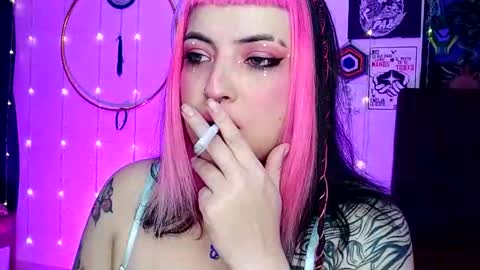 Snapshot of luna_ray420 chatting on 02.06.25 MISS LUNA online show from 02.06.25