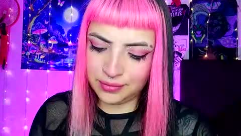 Snapshot of luna_ray420 chatting on 03.06.25 MISS LUNA online show from 03.06.25