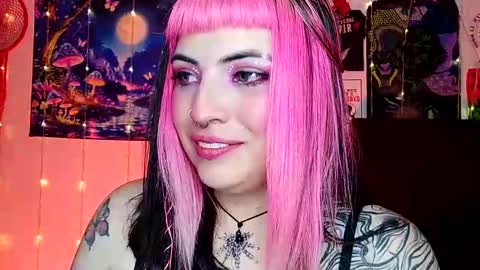 Snapshot of luna_ray420 chatting on 03.07.25 MISS LUNA online show from 03.07.25