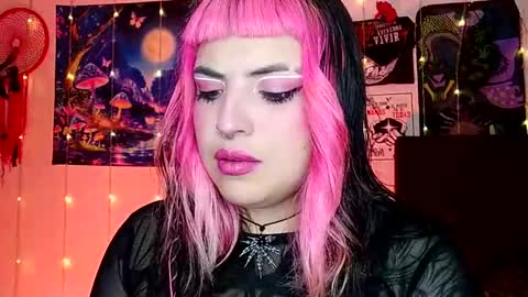 Snapshot of luna_ray420 chatting on 03.08.25 MISS LUNA online show from 03.08.25