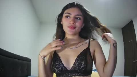 Luna Valmont online show from 03.30.26