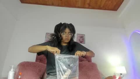 Snapshot of luna_velveth1 chatting on 02.02.26 luna_velveth1 online show from 02.02.26