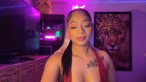 lunaa_11 online show from 07.25.26