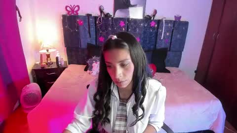lunaaa_07 online show from 04.25.26