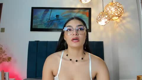 Snapshot of lunaaspen chatting on 09.17.25 Luna Aspen online show from 09.17.25