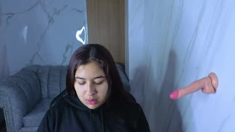 Lunafemme tf online show from 04.22.26