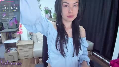 Luna online show from 02.19.25