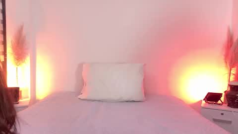 Snapshot of lunaira_deep chatting on 02.28.26 Scarleet online show from 02.28.26