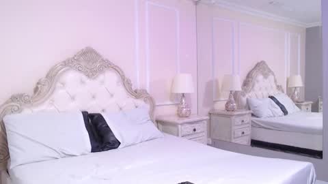 Luna  online show from 02.09.26