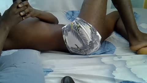 lunalove22_ online show from 09.19.25