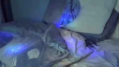 lunalove22_ online show from 01.08.26