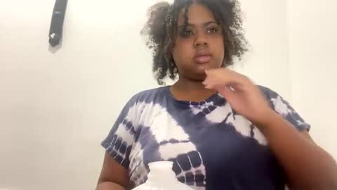 lunamoth00 online show from 01.06.26