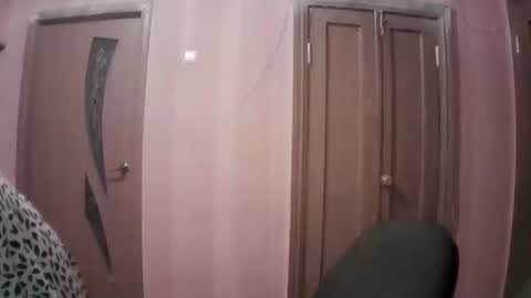 lunamystique_ online show from 03.03.25