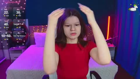 Snapshot of lunamytrend chatting on 02.23.26 Luna online show from 02.23.26