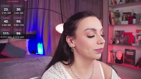 Luna  next streams Mon Fri Sat Sun 8pm-5am gmt0 online show from 01.29.25