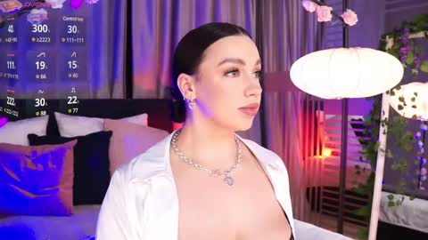 Luna  next streams Mon Fri Sat Sun 8pm-5am gmt0 online show from 03.10.25