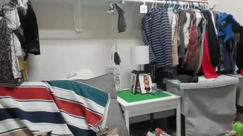 lunapixie2020 online show from 01.05.25