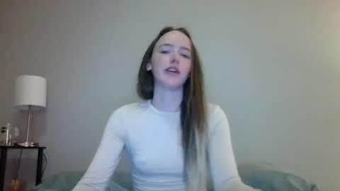 lunapixie2020 online show from 09.22.25