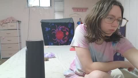 Snapshot of lunaquinn45 chatting on 02.04.25 lunaquinn45 online show from 02.04.25