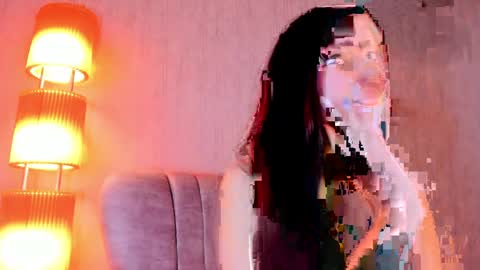 Luna  online show from 04.04.26